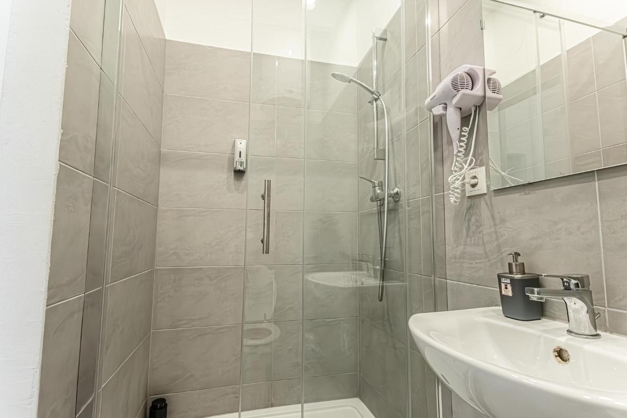 Lovely 1Br Apt. Near Akh Hospital Wien Exterior foto